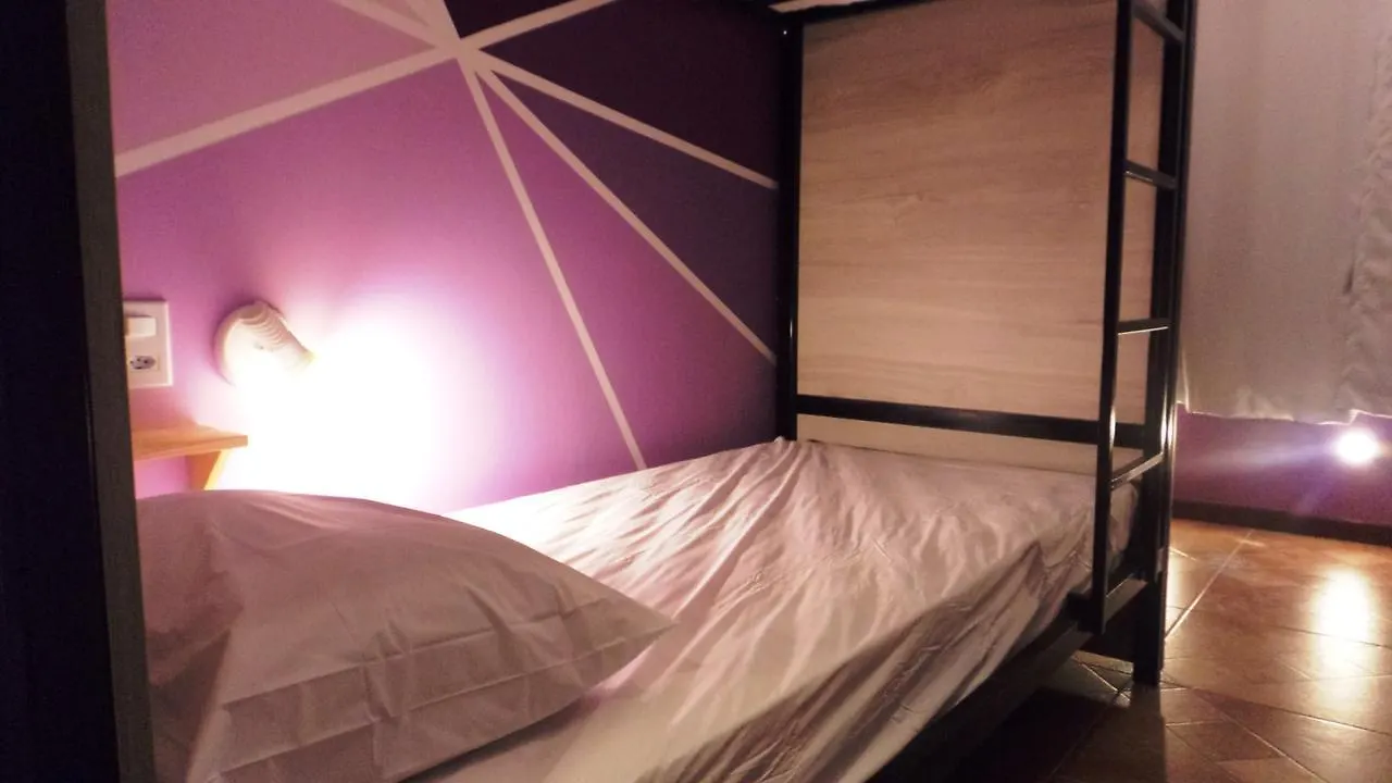 Frida Hostel Cabo Frio
